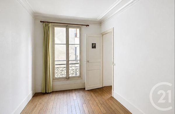 Appartement F1 à vendre  1 pièce - 26,90 m 2   PARIS  - 75019