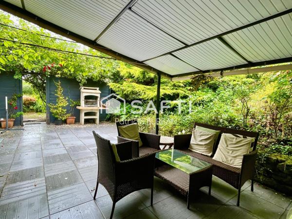 Longère 4 chambres avec terrain de 3 Hectares àSulniac