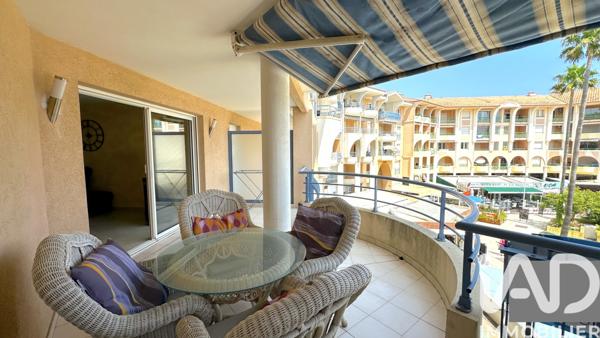 Appartement à vendre 4 pièces 77 m² Fréjus