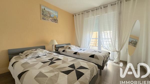 Appartement à vendre 4 pièces 77 m² Fréjus