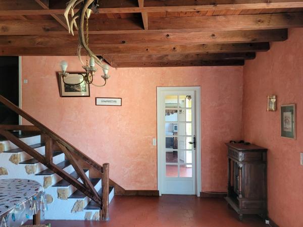 Maison / Pavillon 74 m2 + Combles aménagés  NANCAIS ( 18 )