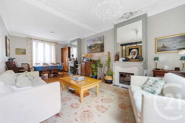 Appartement F5 à vendre  6 pièces - 148,05 m 2   PARIS  - 75016