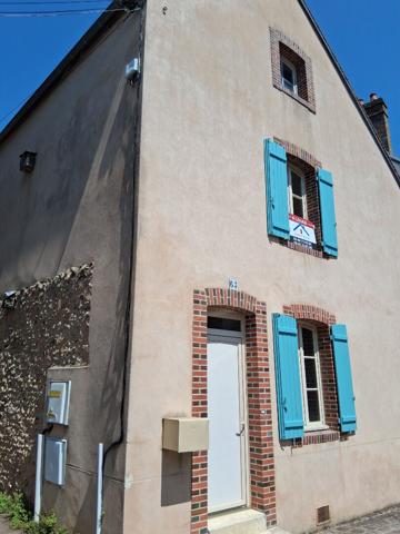 Charmante maison de ville de 111 m² au coeur du centre historique de Joigny