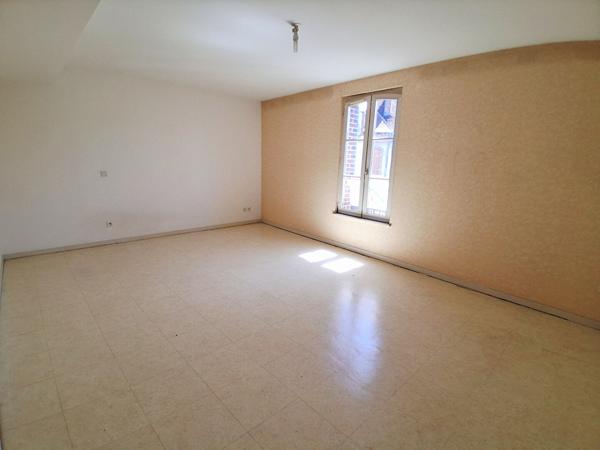 Charmante maison de ville de 111 m² au coeur du centre historique de Joigny