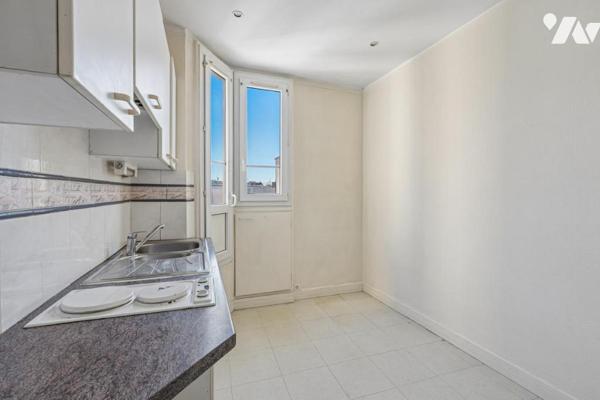 Levallois-Perret - Appartement traversant de 27,31 m² avec balcon
