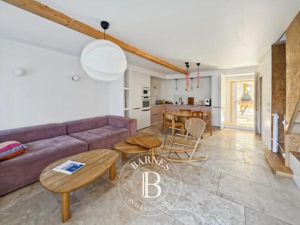 Issoire, Maison 9 Chambres -  408 m² à vendre
