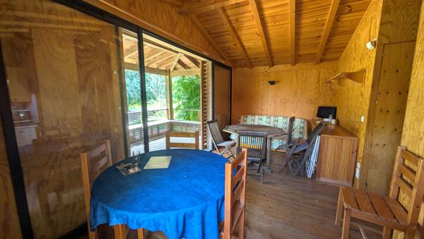 Complexe de loisirs avec 9 chalets -  27 pièce(s) - 315 m2