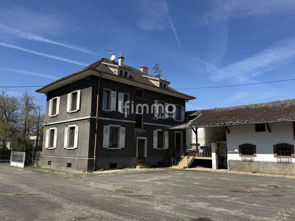 Maison de caractère 8 pièces + F2 indépendant. Ensisheim
