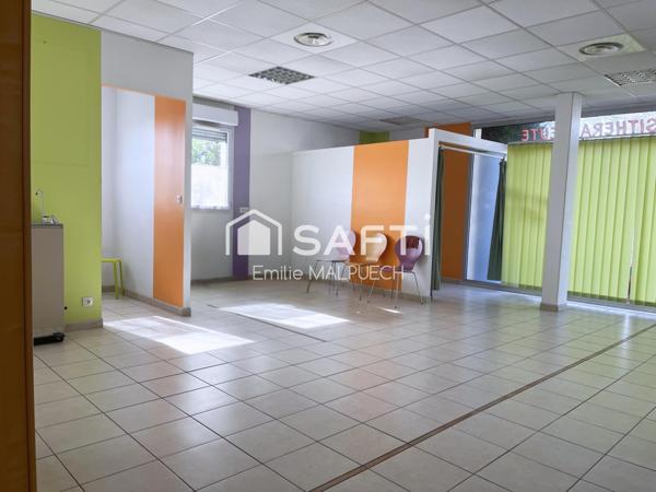 Au coeur de Lespinasse spacieux local professionnel