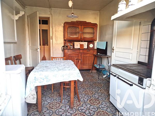 Maison à vendre 9 pièces 202 m² Beaumotte-lès-Pin