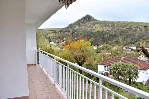 Grande Maison Avec Terrain