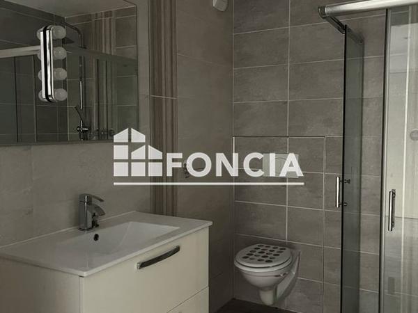 Location Appartement 3 pièces 59.79 m² - Saint Jean De Maurienne 73300