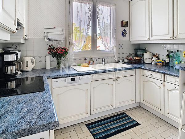 Plaisir Domaine de la Bataille Villa Erable plain pied 4 chambres expo sud terrain 900 m², (192 m² utiles)