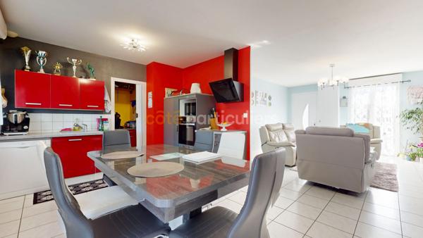 Vente Maison73 m² - 5 Pièces - SAINT SAUVEUR VILLAGES (50490)