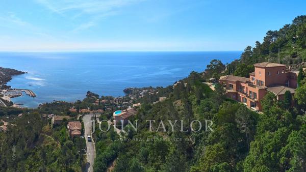 Magnifique maison familiale avec une vue mer panoramique