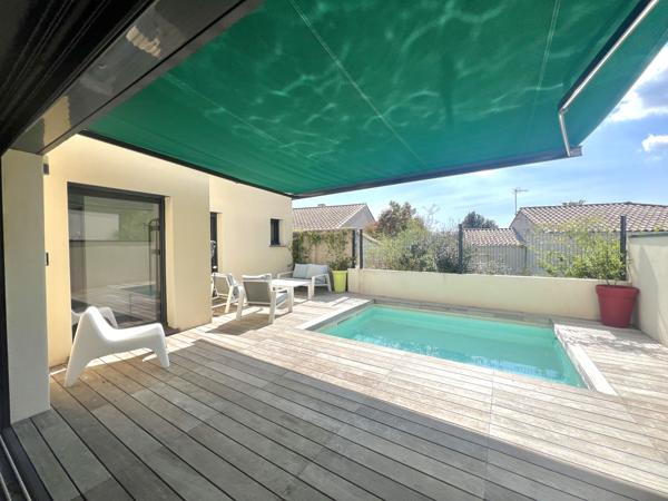 Gallargues-le-Montueux (30660) Maison + piscine - Gallargues Le Montueux