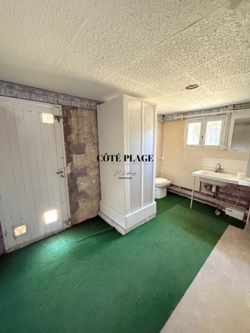 Vaux-sur-Mer (17640) VAUX SUR MER 250 M PLAGE - MAISON A RENOVER AU PRIX DE 572 000 € HAI