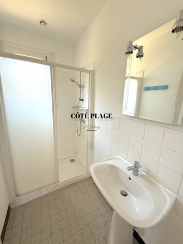 Vaux-sur-Mer (17640) VAUX SUR MER 250 M PLAGE - MAISON A RENOVER AU PRIX DE 572 000 € HAI