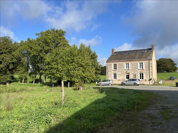 Maison à vendre |  Magnac-Laval |  9 pièces | 203 m²