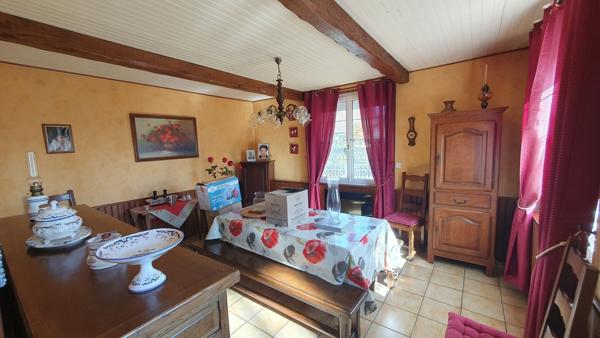 MAISON DE VILLGE AU PIED D'YVETOT