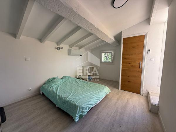 Aix-en-Provence - Secteur Les Granettes, maison de 200m² avec piscine