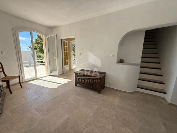 Aix-en-Provence - Secteur Les Granettes, maison de 200m² avec piscine