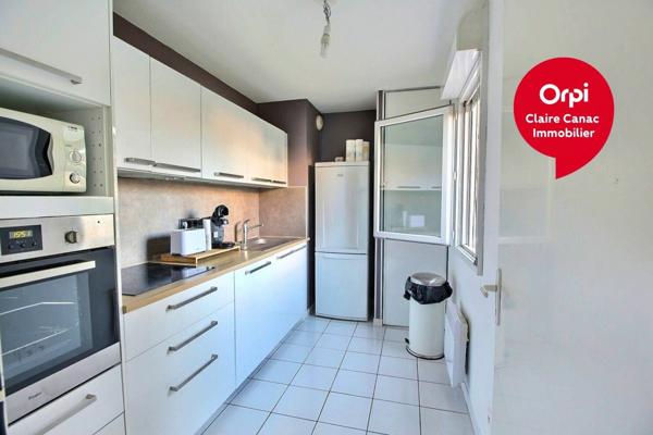 Appartement à louer    3 pièces • 64,45 m2 Castres