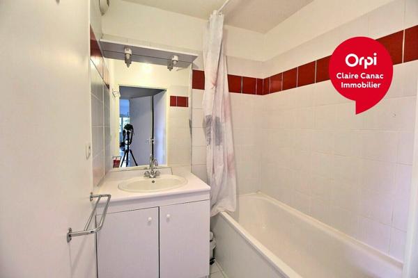 Appartement à louer    3 pièces • 64,45 m2 Castres