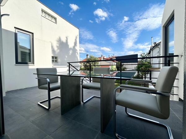 Fontenay Maison proche RER 15 min avec 2 terrasses, jardin et garage