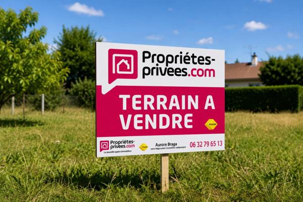 Terrain Mehun Sur Yevre  897 M2
