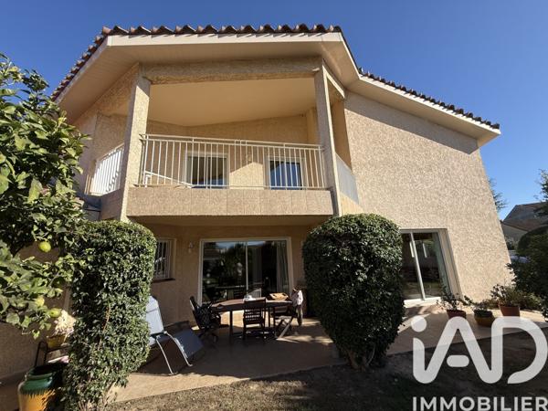 Maison à vendre 8 pièces 251 m² Villelongue-de-la-Salanque