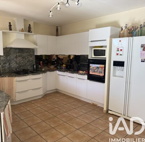 Maison à vendre 8 pièces 251 m² Villelongue-de-la-Salanque