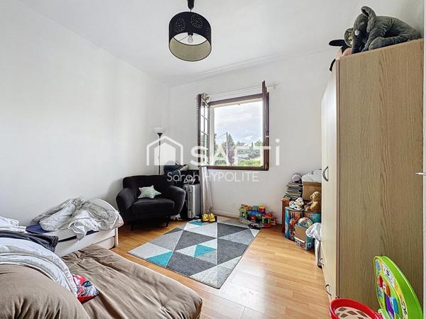 Jolie maison de 69 m2 avec double dépendance