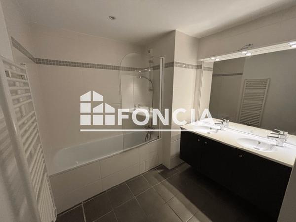 Location Appartement 5 pièces 116.5 m² - 5 RUE JOSEPH MARTRAY Rennes 35000