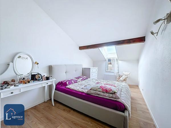 Maison mitoyenne en bout d'impasse T4 Jardin Sous-Sol Garage Vue Mont-blanc PREVESSIN MOENS 01280