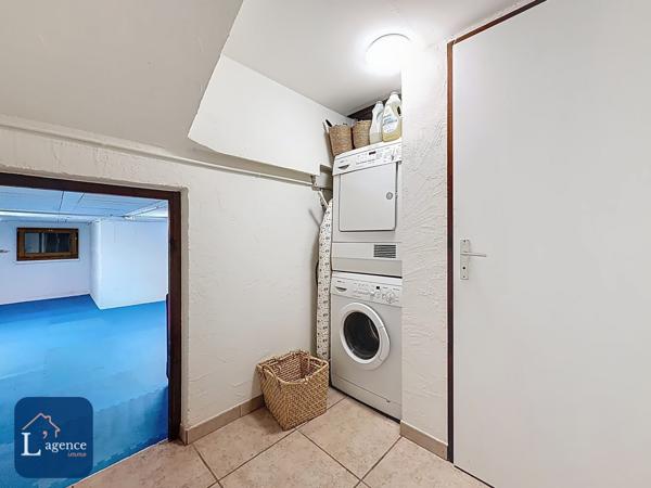 Maison mitoyenne en bout d'impasse T4 Jardin Sous-Sol Garage Vue Mont-blanc PREVESSIN MOENS 01280