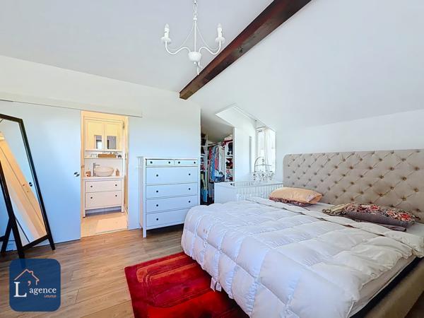 Maison mitoyenne en bout d'impasse T4 Jardin Sous-Sol Garage Vue Mont-blanc PREVESSIN MOENS 01280