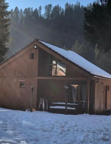 Ensemble de 1/2chalets-idéal location saisonnière