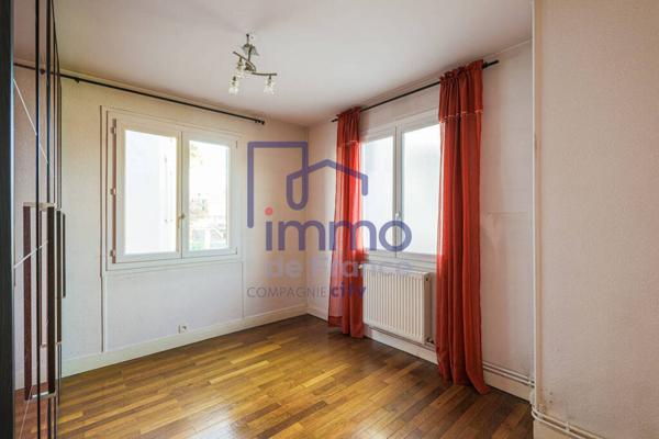 Grenoble, T3+Cuisine au calme dans une maison