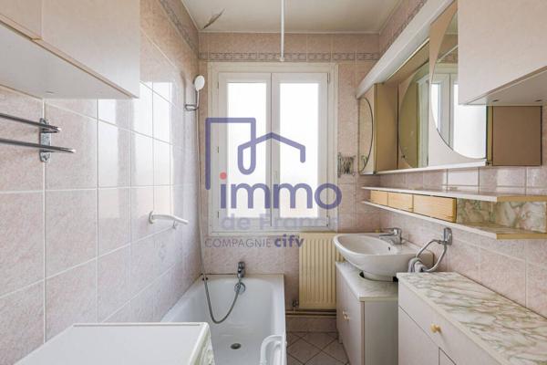 Grenoble, T3+Cuisine au calme dans une maison