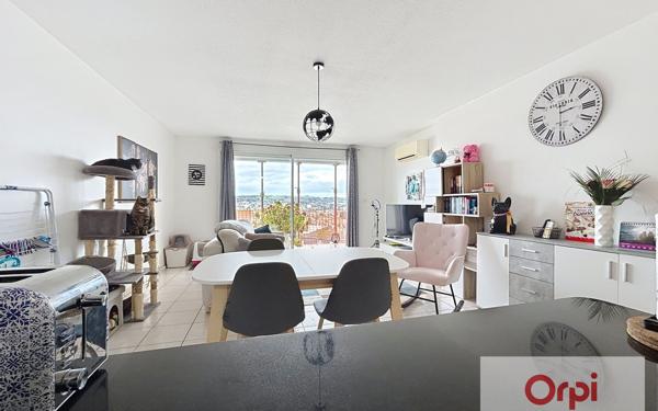 Appartement à louer    3 pièces • 68 m2 Montluçon