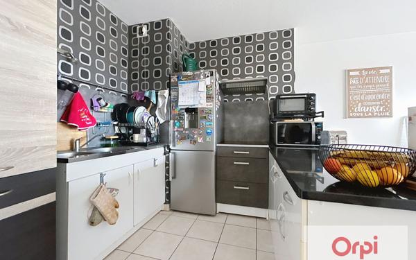 Appartement à louer    3 pièces • 68 m2 Montluçon