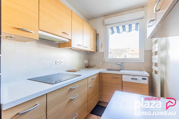 Appartement 4 pièces 76.65 m2