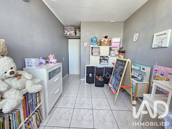 Appartement à vendre 4 pièces 70 m² Viry-Châtillon