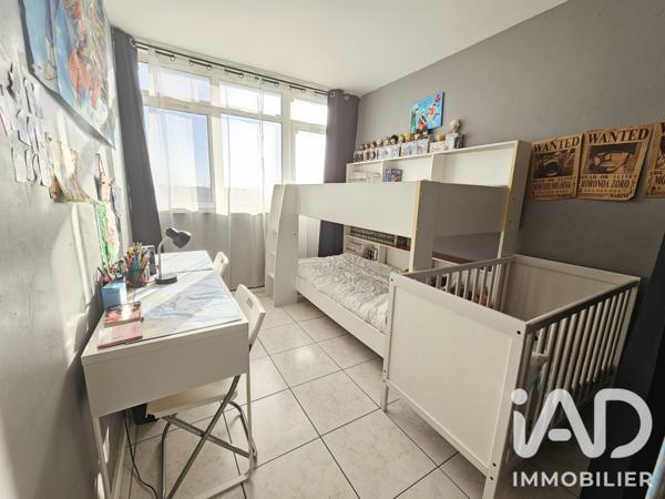 Appartement à vendre 4 pièces 70 m² Viry-Châtillon