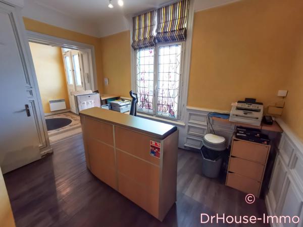 Bureau à vendre 5 pièces de 107 m²