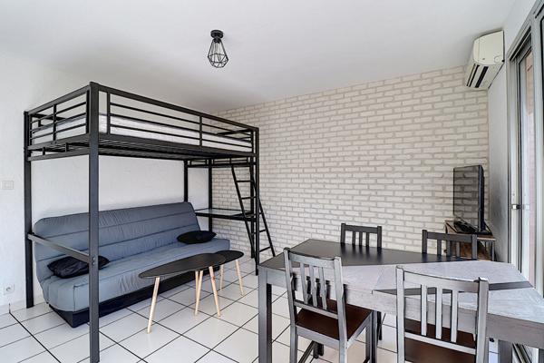 À LOUER - EN EXCLUSIVITÉ A DRAGUIGNAN STUDIO MEUBLÉ DE 26m²