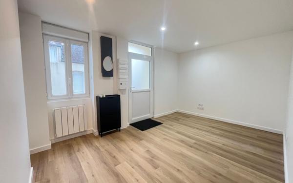 Maison à louer    2 pièces •  Alençon