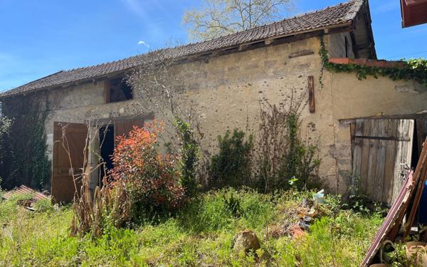 Maison à vendre    5 pièces •  Habas