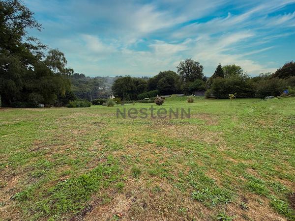 -Saint Sylvestre- Maison en plain pied 110m2 - 5 pièces, 3 chambres, garage et terrain de 4250 m²